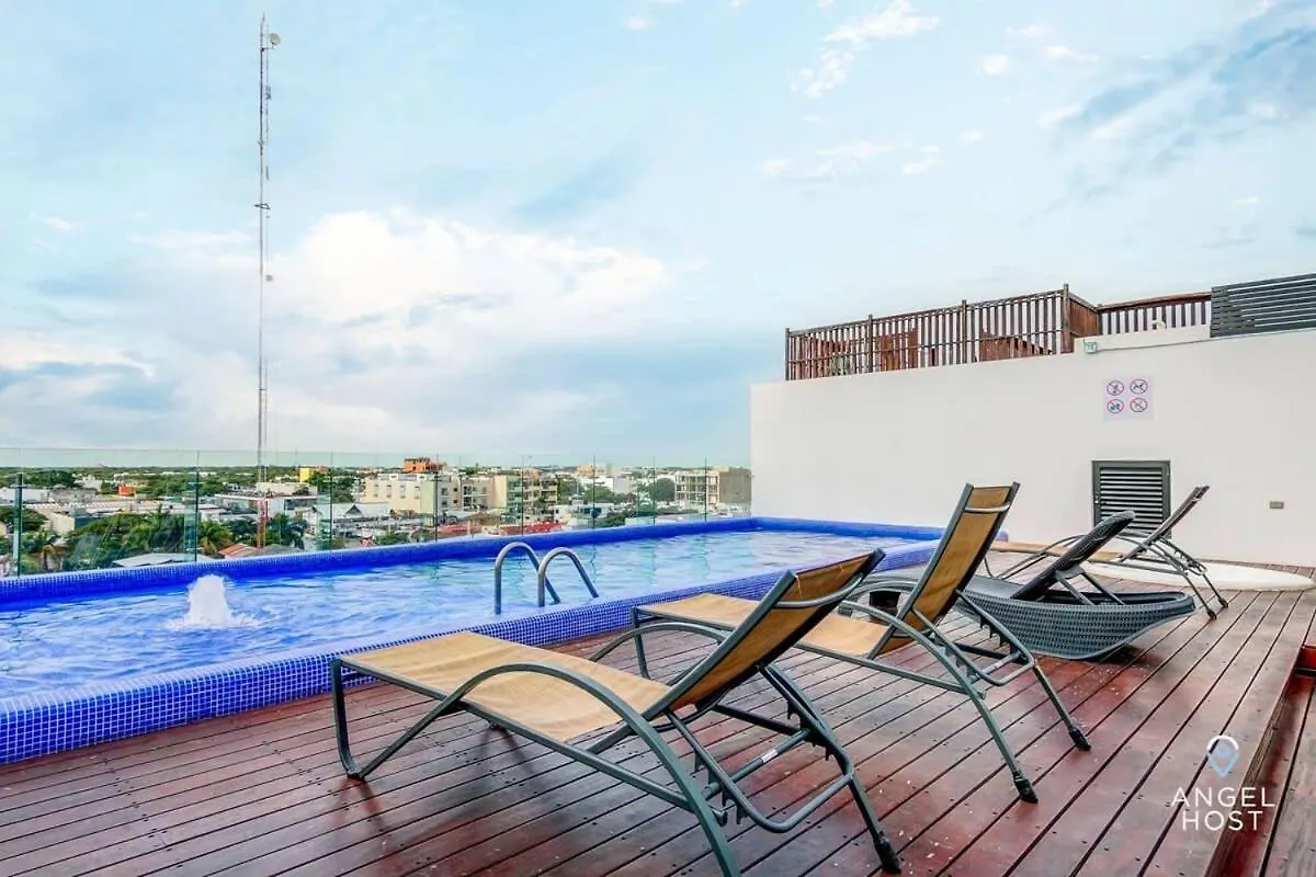 Condo With Amenities Sleeps 8 Roof Pool Gym Playa del Carmen